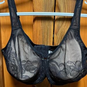 Wacoal Stark Beauty bra, size 34H.